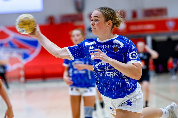 Fram er með 1-0 forystu. 