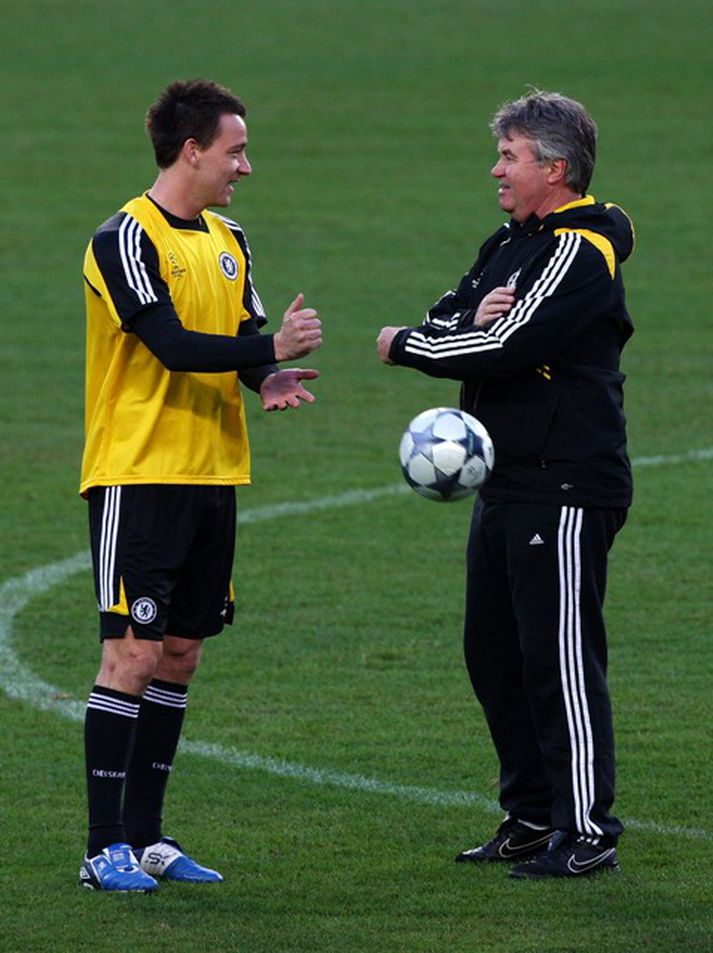 Terry og Hiddink á æfingu.