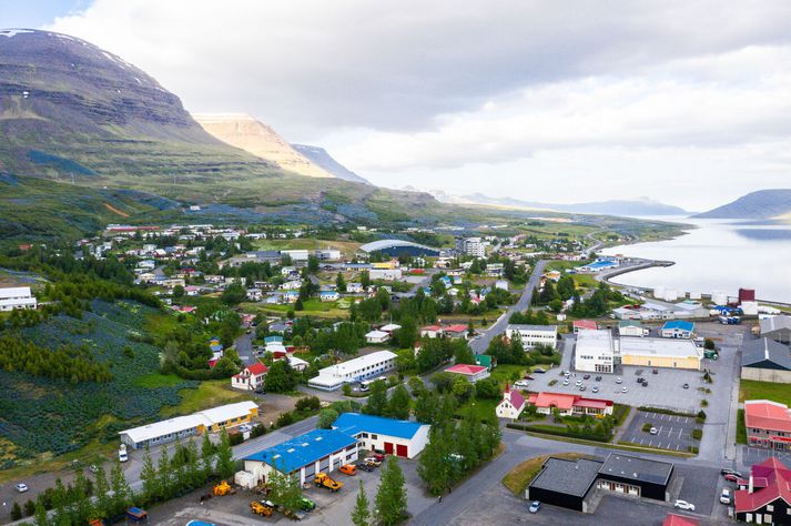 Reyðarfjörður er í Fjarðabyggð.