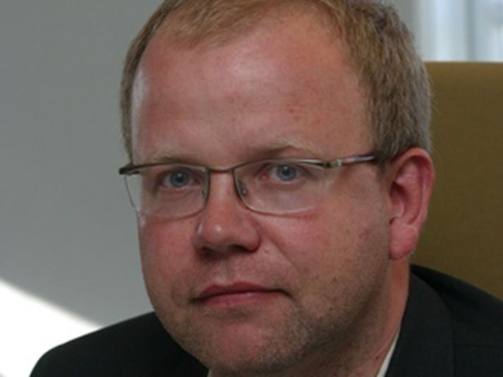 Karl Axelsson hæstaréttarlögmaður.