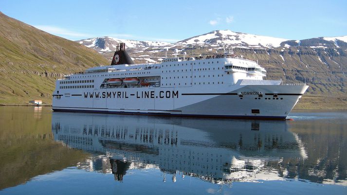 Bifreiðin kom hingað til lands með Norrænu 22. september síðastliðinn.