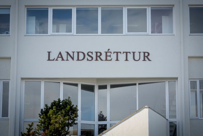 Úrskurðurinn féll í Landsrétti á föstudaginn var. 