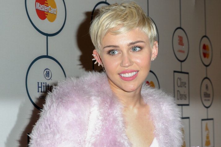 Miley Cyrus er dóttir Billy Ray-Cyrus.