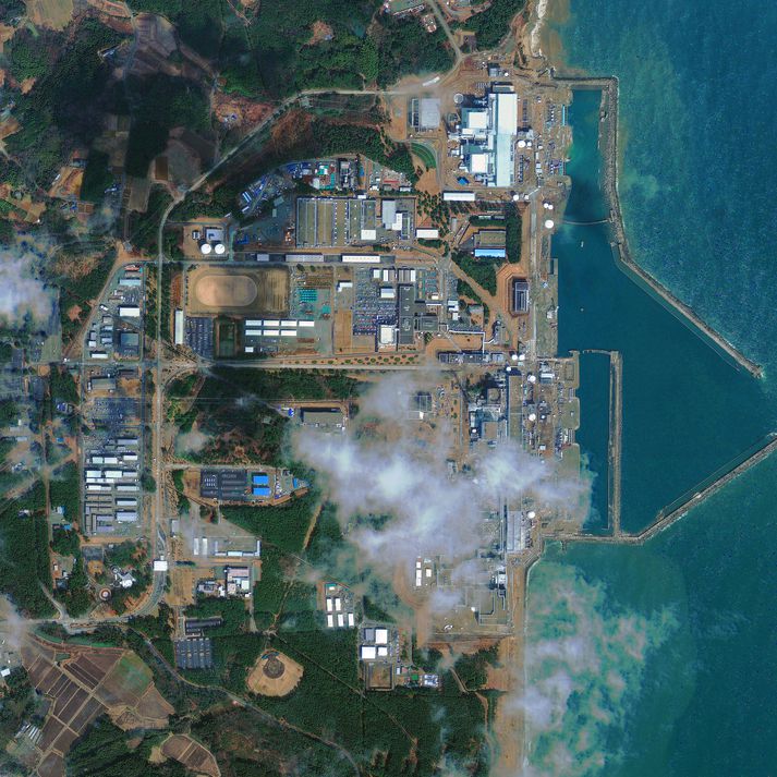 Loftmynd af kjarnorkuverinu í Fukushima. Þar bræddi kjarnakljúfur úr sér árið 2011.