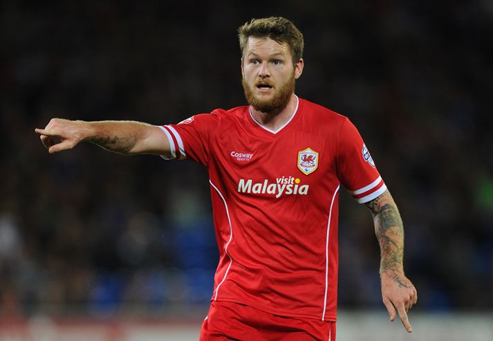 Aron Einar á ferðinni með Cardiff.