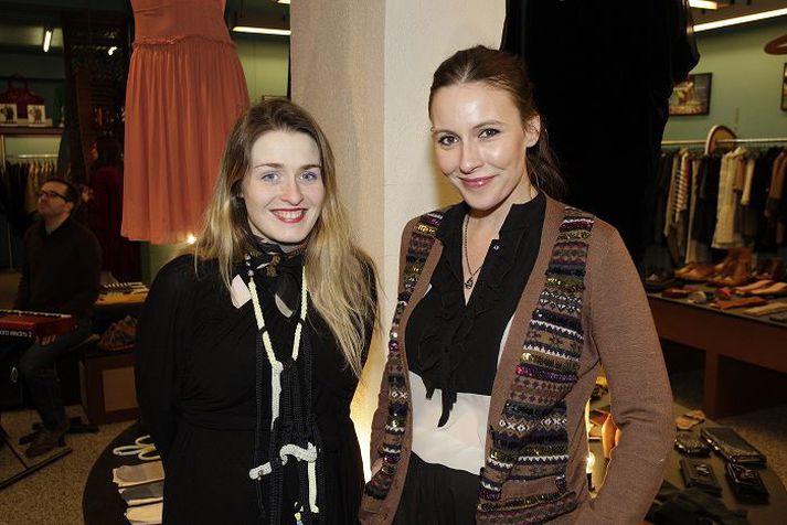 Hildur Yeoman og Sissa, verslunarstjóri Kronkron, voru að sjálfsögðu mættar. 