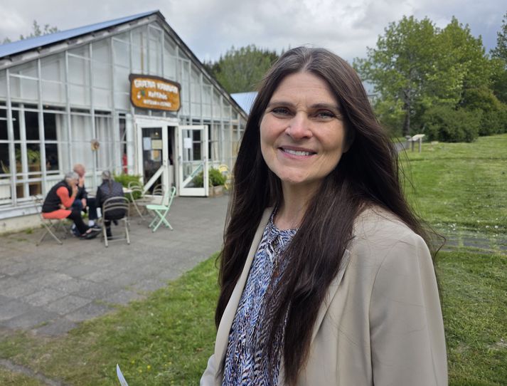 Kristín Björk Albertsdóttir, framkvæmdastjóri Sólheima, sem býður alla velkomna á Sólheima í sumar á 95 ára afmælinu og njóta þess, sem staðurinn hefur upp á að bjóða.