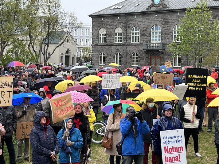 „Markmiðið er að fylla Austurvöll", segir Ragnar Þór Ingólfsson sem hyggst standa fyrir fleiri mótmælum næstu daga. 