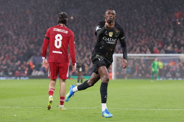 Ousmane Dembele skoraði bæði mörk Paris Saint-Germain í sigrinum á Anfield í kvöld.