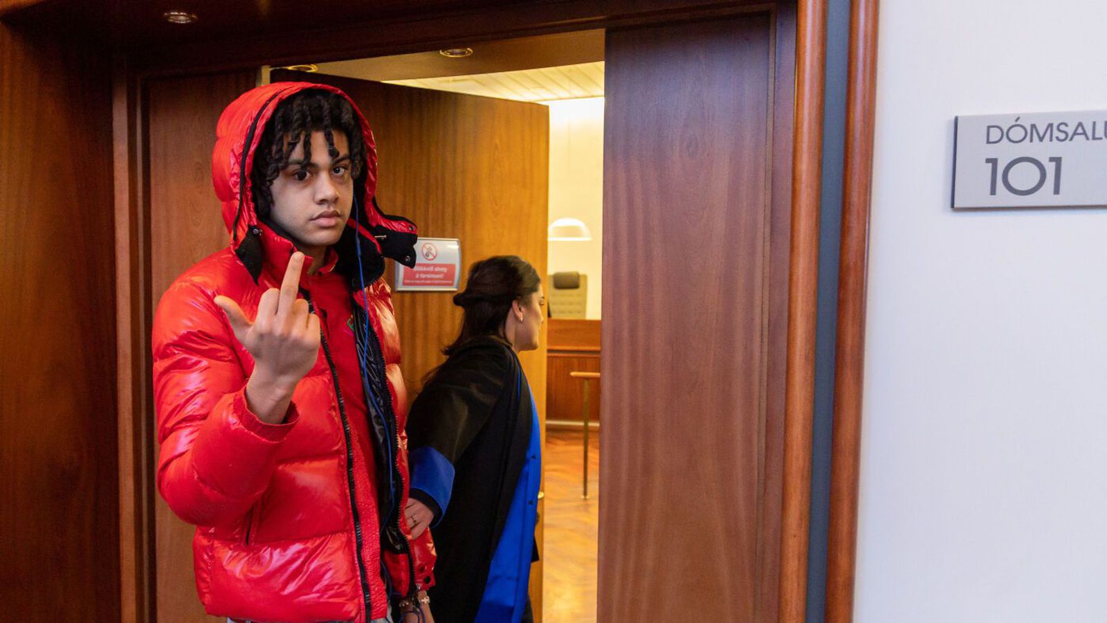 Gripinn í blokk við þvottastúss eftir á­rásina