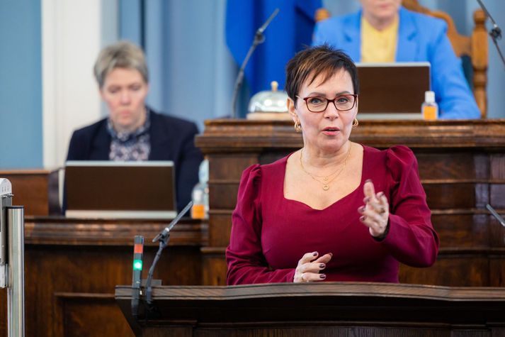 Bjarkey Olsen Gunnarsdóttir, formaður fjárlaganefndar, segir þau líklega munu afgreiða málið frá sér einhvern tímann undir vorið. 