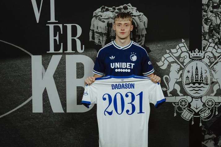Viktor Bjarki Daðason hefur skrifað undir nýjan fimm ára samning við FC København