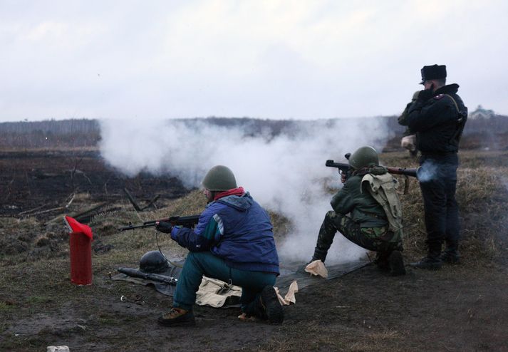 Meðlimir þjóðvarðliðs Úkraínu sem stofnað var á dögunum.