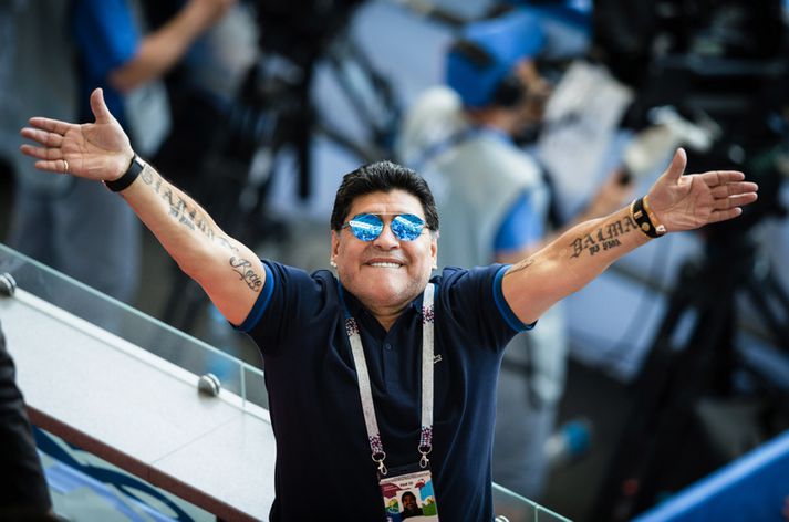 Diego Maradona í stúkunni á HM.