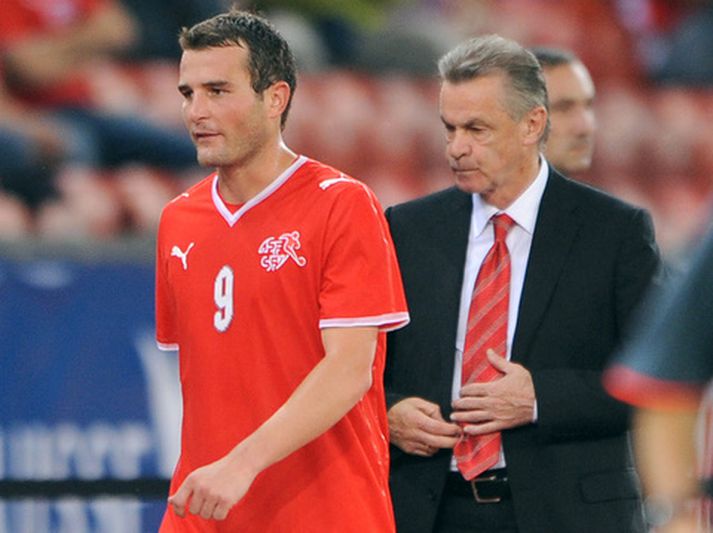 Ottmar Hitzfeld og Alexander Frei, leikmaður svissneska landsliðsins.