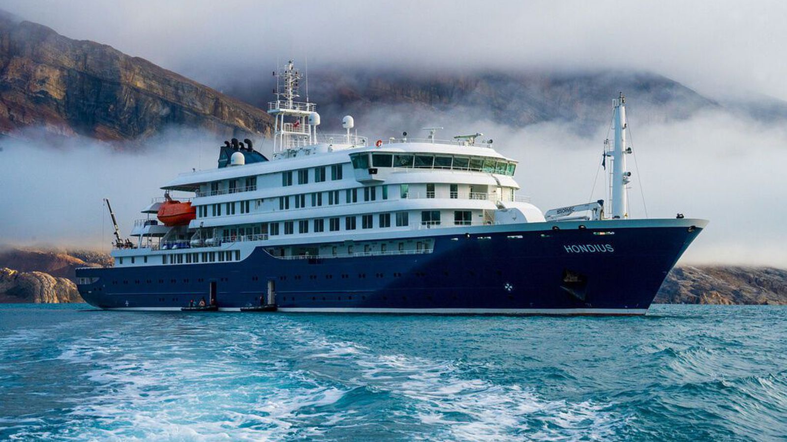 Hantaveiruskipið á leið til Kanarí og kemur ekki til Ís­lands