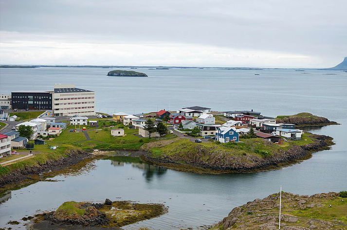 Eyjarnar og skerin á Breiðafirði eru oft sögð óteljandi. Einhver þeirra eru að öllum líkindum þjóðlendur en önnur ekki, til að mynda þau sem eru næst Stykkishólmi.