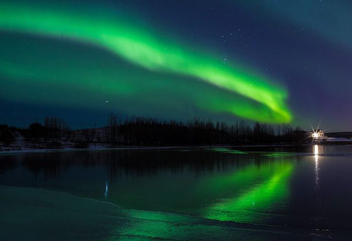 Mikill fjöldi ferðamanna kemur til Íslands yfir vetrartímann í þeirri von um að sjá norðurljósin.