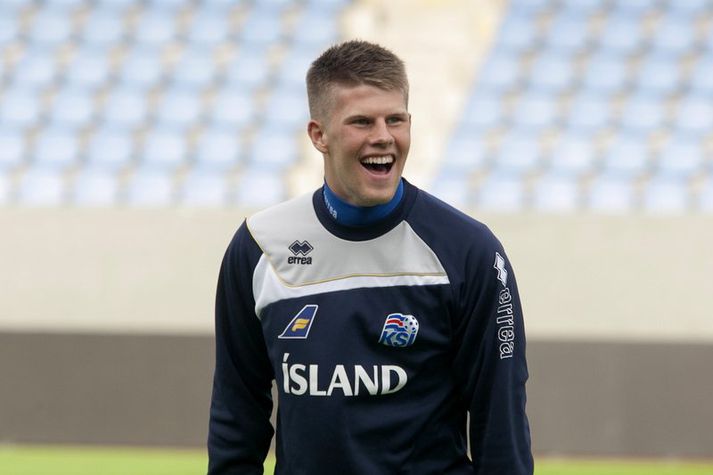 Jóhann Berg á landsliðsæfingu á Laugardalsvelli.