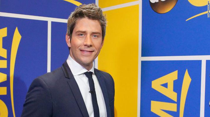 Arie Luyendyk Jr. er í fjölmiðlum um heim allan um þessar mundir. Hann er á leiðinni til landsins ásamt unnustu sinni.