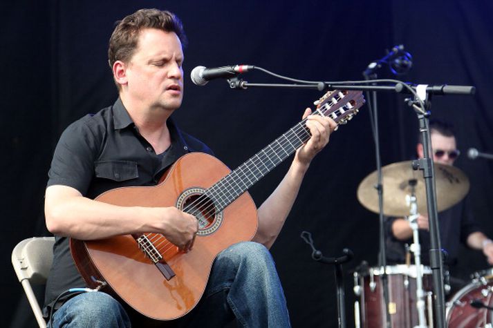 Sun Kil Moon er hugarfóstur söngvarans og gítarleikarans Mark Kozelek.