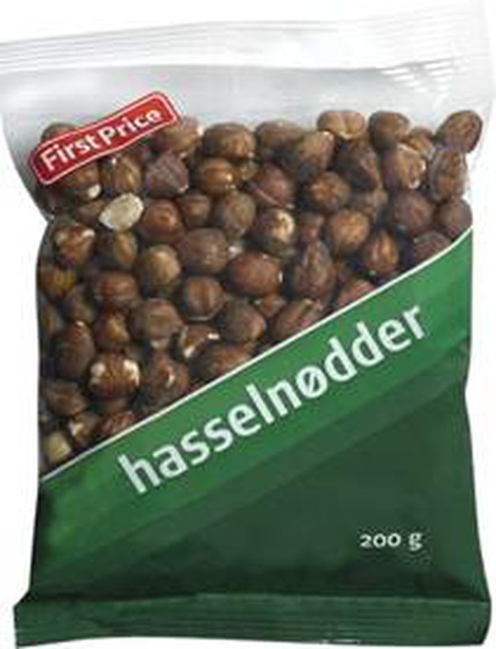 Heslihnetukjarnar frá First Price í 200 gramma pakkningum.