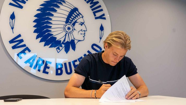 Andri Lucas Guðjohnsen skrifaði á dögunum undir fjögurra ára samning við KAA Gent.