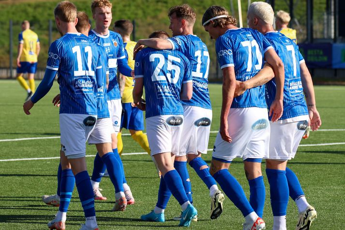 Framarar mega skrá núna skrá nýja leikmenn að vild.