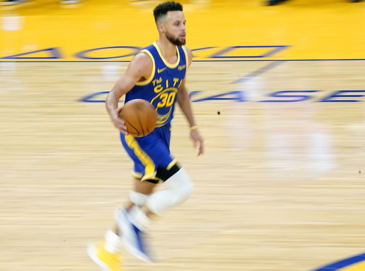 Stephen Curry kláraði leikinn gegn Miami Heat fyrir Golden State Warriors.