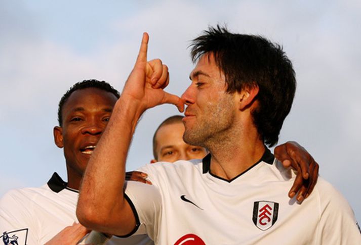 Clint Dempsey fagnar að hætti hússins