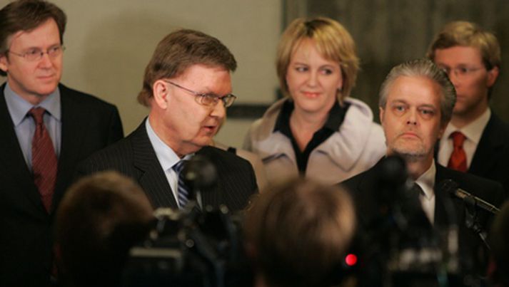 Tilkynnt um meirihluta Sjálfstæðisflokks og F-lista.