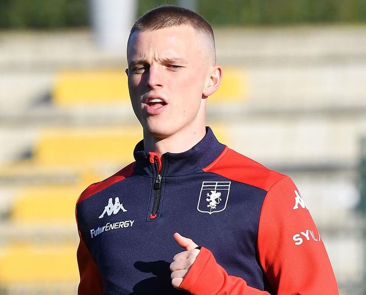 Albert Guðmundsson gæti þreytt frumraun sína með Genoa á laugardaginn.