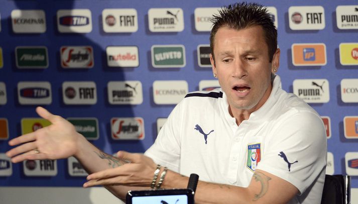 Cassano á blaðamannafundinum í gær.