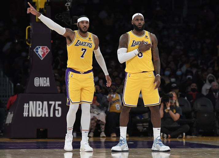 Carmelo Anthony og LeBron James voru heitir í nótt.