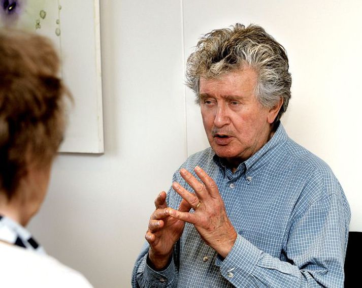 Læra að draga andann rétt Gunnar Eyjólfsson leikari ætlar að kenna gestum útihátíðarinnar Sjálfstætt fólk hugmyndafræði og æfingar Qi Gong.