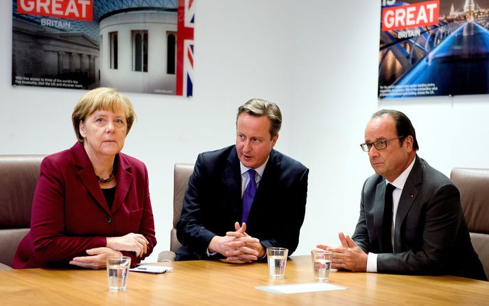 Angela Merkel Þýskalandskanslari, David Cameron, forsætisráðherra Bretlands, og FranÇois Hollande Frakklandsforseti á leiðtogafundi í Brussel í október