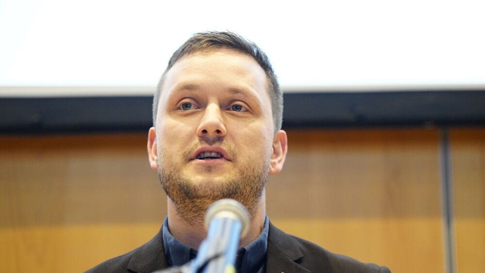 Viti ekki hvað er í samningi NATO sem semji ekki fyrir hönd Græn­lands