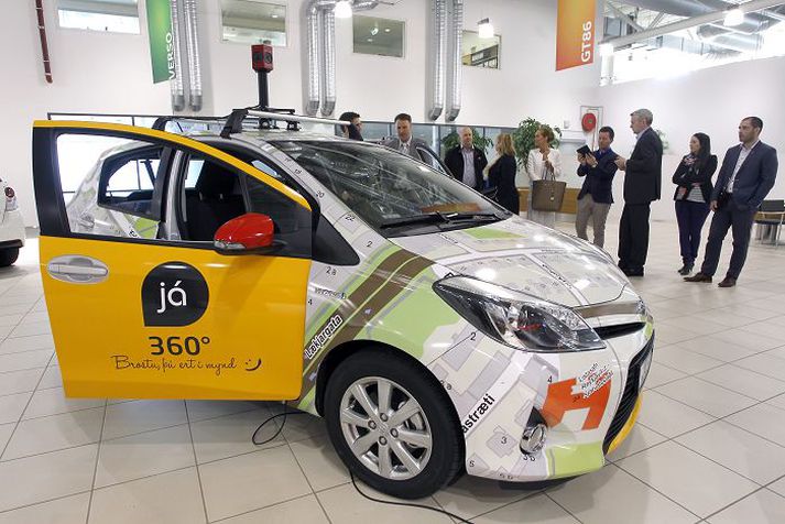 Bíll frá Já 360 mun mynda helstu kennileiti þannig að 360 gráða sýn fáist. Hann var kynntur fyrir helgi.