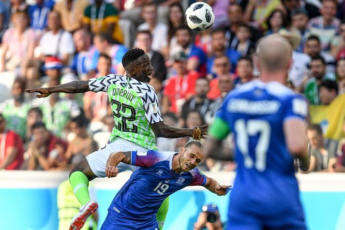 Kenneth Omeruo í leik á móti Íslandi á HM í Rússlandi 2018.