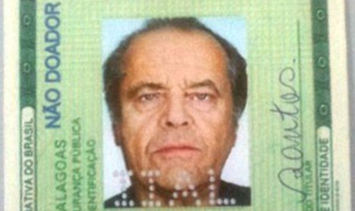 Samkvæmt lögreglunni í Brasilíu er Barros lítið sem ekkert líkur Nicholson.