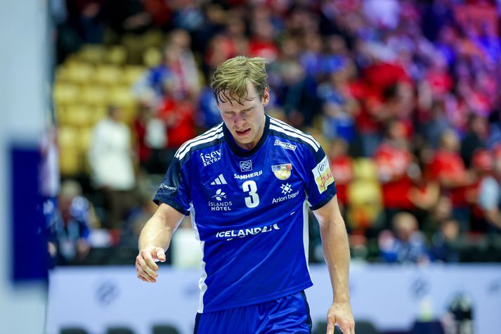 Svekkjandi úrslit gegn Dönum þegar Strákarnir okkar voru komnir svo nálægt úrslitaleiknum á EM. Nú er bara að taka bronsið