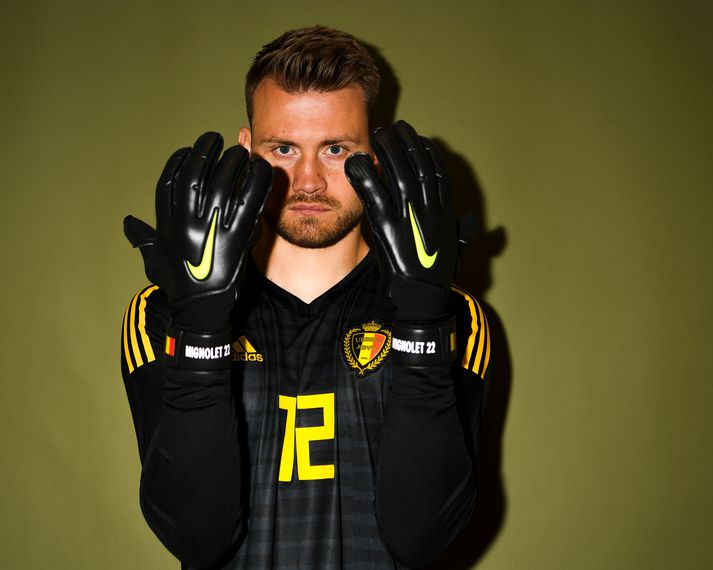 Er Mignolet á leið af bekknum á Anfield á bekkinn hjá Barcelona?