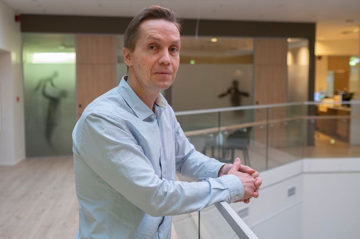 Jón Ívar Einarsson er sérfræðingur í fæðinga- og kvensjúkdómalækningum.