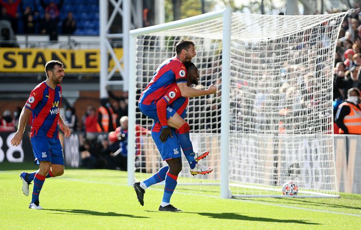 Jeffrey Schlupp tryggði Crystal Palace eitt stig eftir að liðið lenti tveimur mörkum undir.