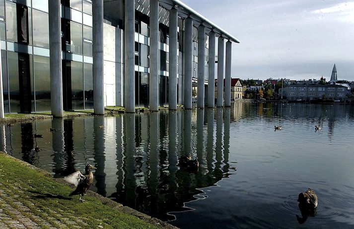 Afkoma Reykjavikurborgar er þremur milljörðum lakari en áætlanir gerðu ráð fyrir.