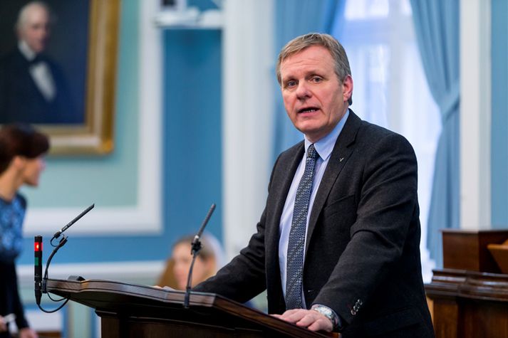 Öll spjót beindust að Jóni Gunnarssyni í morgun.