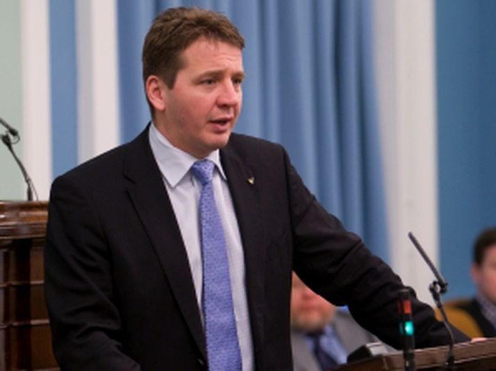 Guðlaugur Þór Þórðarson gagnrýnir upplýsingagjöf til Alþingis.