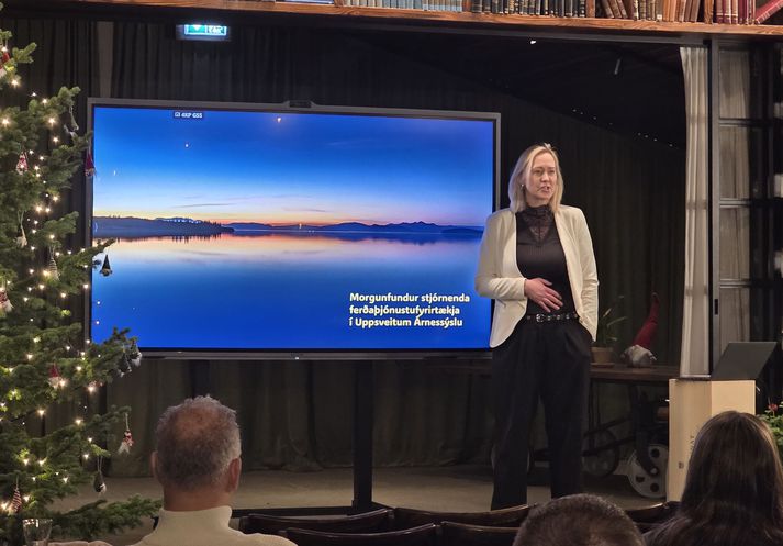 Rakel Theodórsdóttir, byggðaþróunarfulltrúi uppsveita Árnessýslu var með erindi á fundinum í Friðheimum.