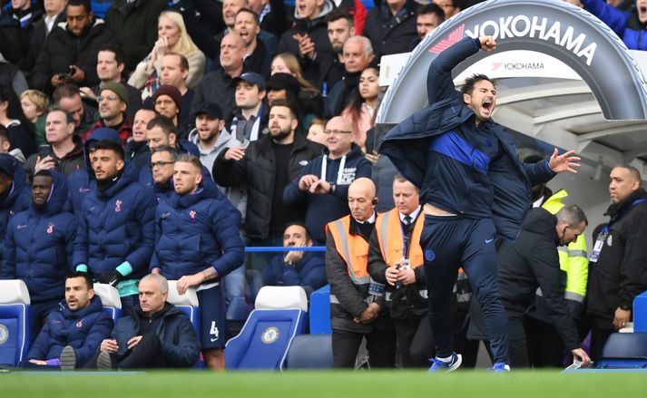 Frank Lampard getur nú valið níu varamenn á bekkinn hjá Chelsea.