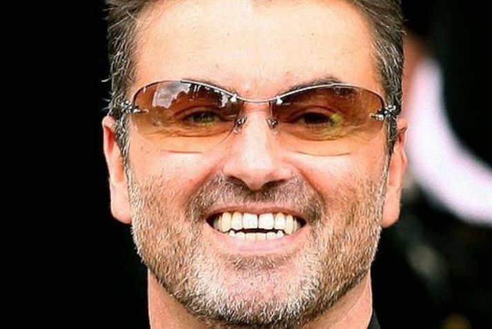 á batavegi Tónlistarmaðurinn George Michael er á batavegi.
